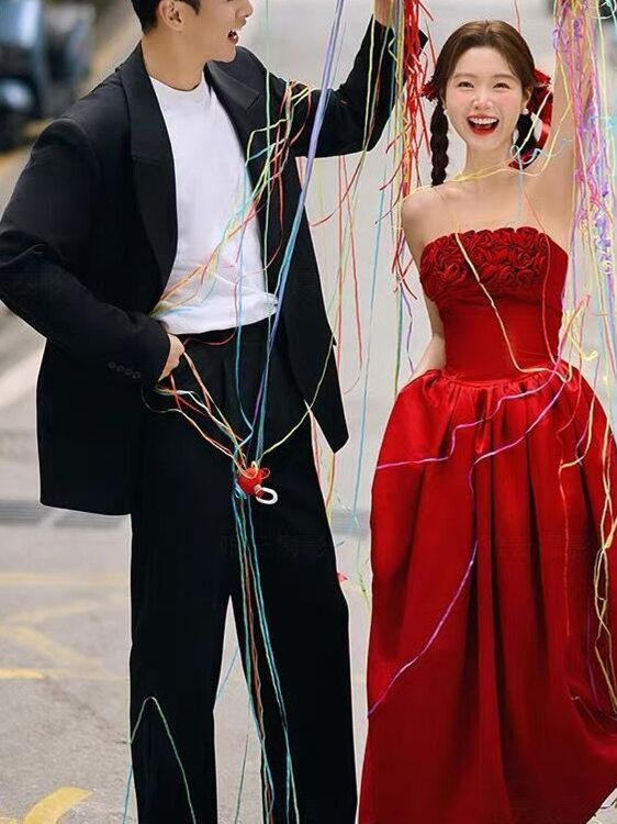 2025 Yeni Kırmızı Nedime Sokak - Photography Outfits incelemesi ve fiyatı
